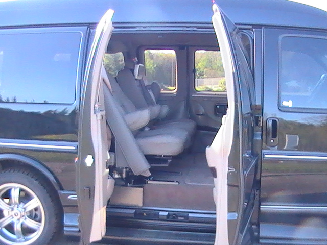 Easy Reach 7.5 GMC Savhana 002.JPG